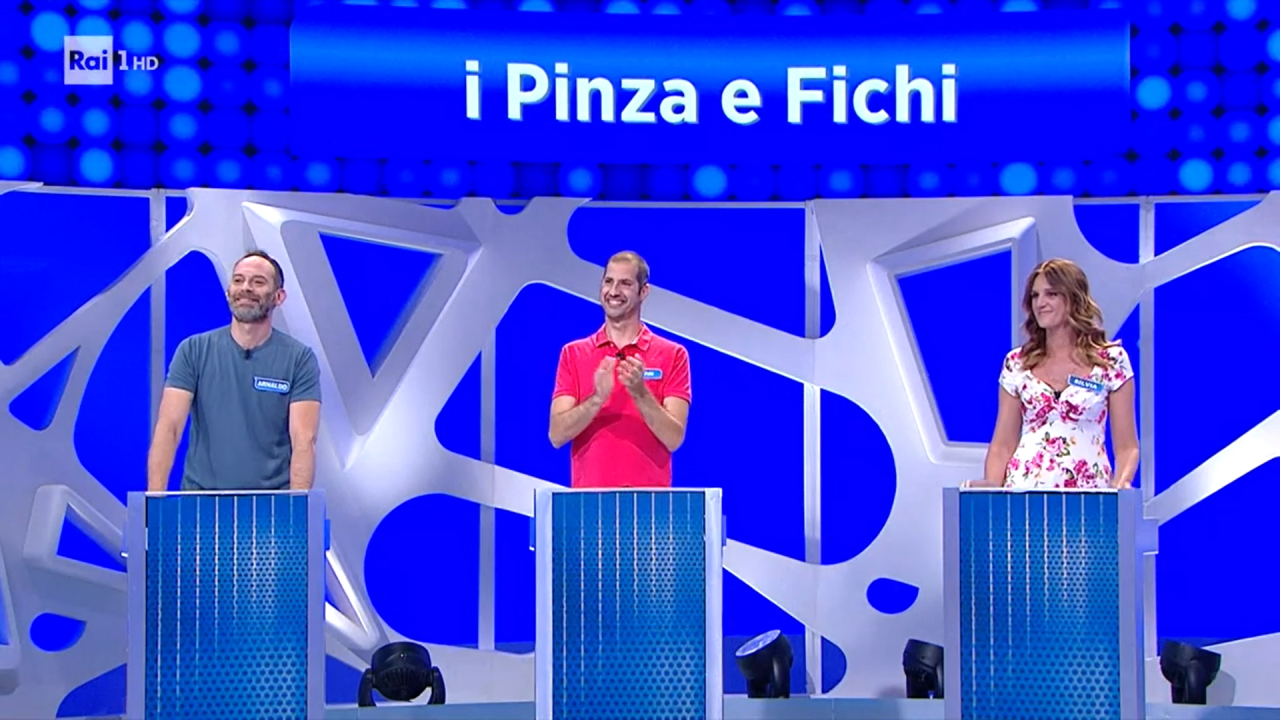 Ascolti TV 6 agosto 2022, impareggiabile Marco Liorni: si ritirano i campioni