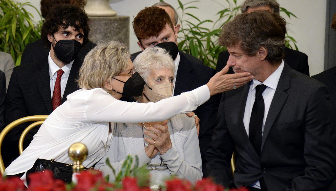 Ascolti TV 16 agosto 2022, risale Reazione a Catena: i funerali di Piero Angela e il trionfo di Jacobs