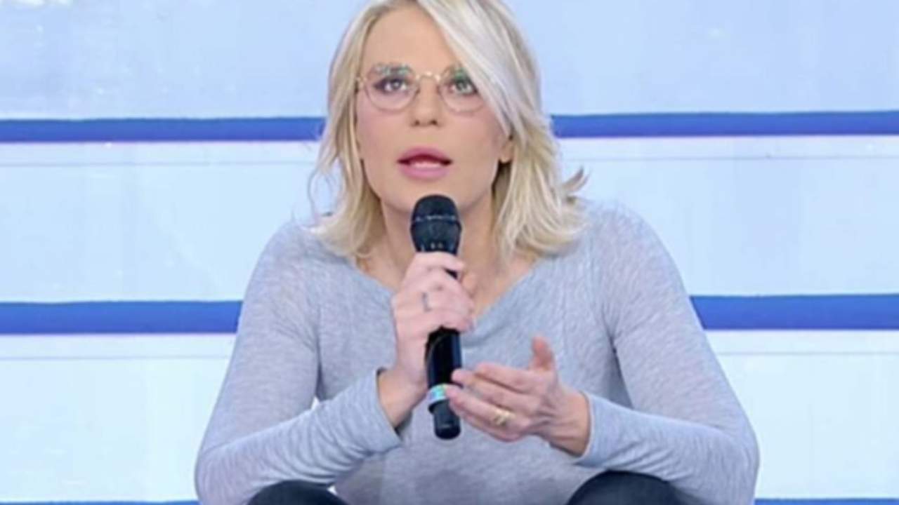 Uomini e Donne, anticipazioni 14 ottobre 2022: liti accese, interviene Maria