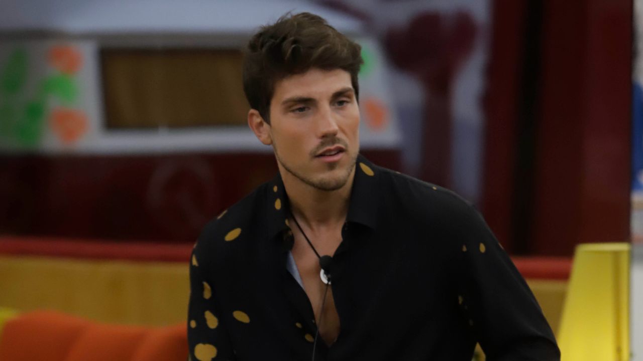 GF Vip, Daniele Dal Moro svela i suoi problemi di salute: l’intervento del cardiologo
