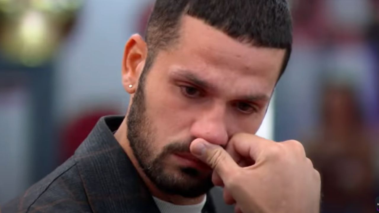 GF Vip, Luca Salatino abbandona. Chi sono gli altri concorrenti che vanno via