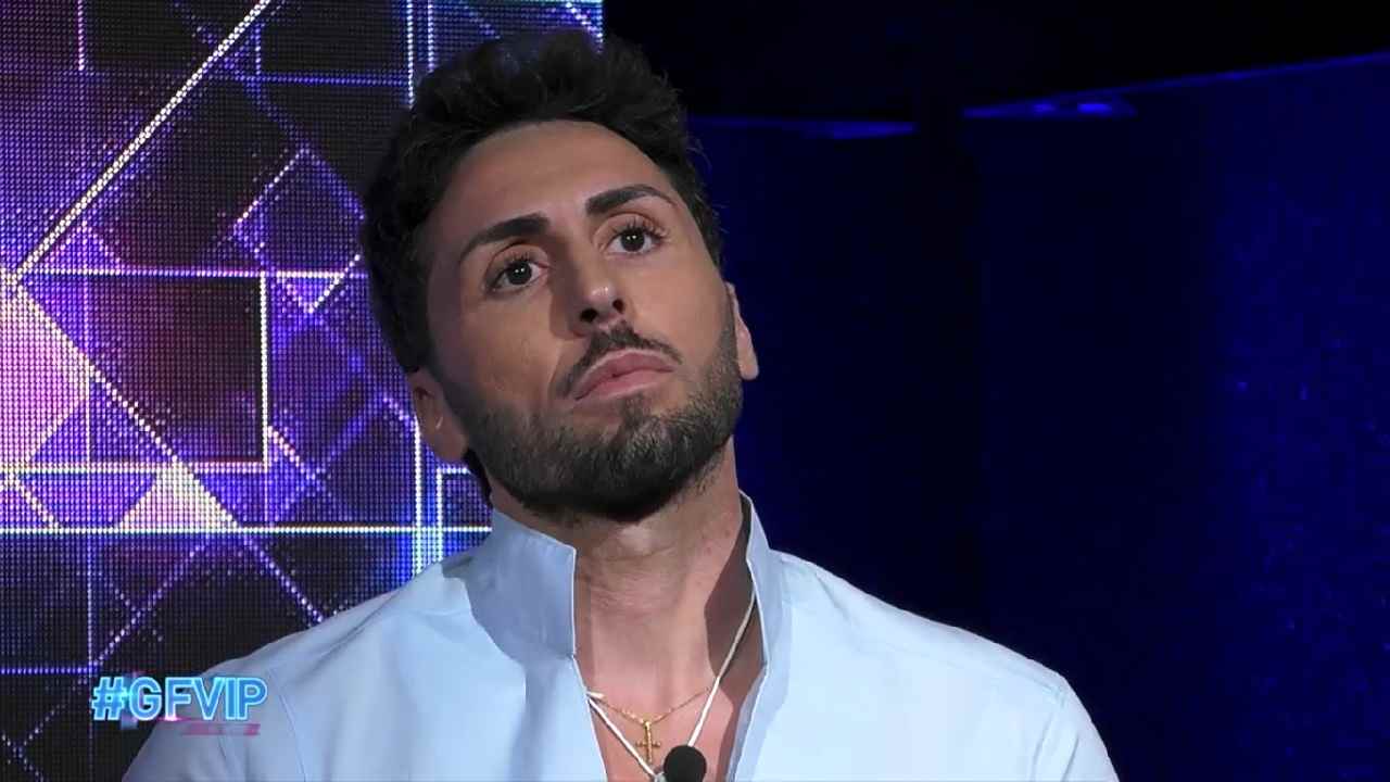 Gianluca Benincasa urla e parolacce dopo mancato ingresso al GF Vip? Lui replica