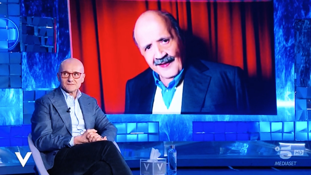 Alfonso Signorini malattia: «Costanzo mi è stato vicino». Sfogo a Verissimo