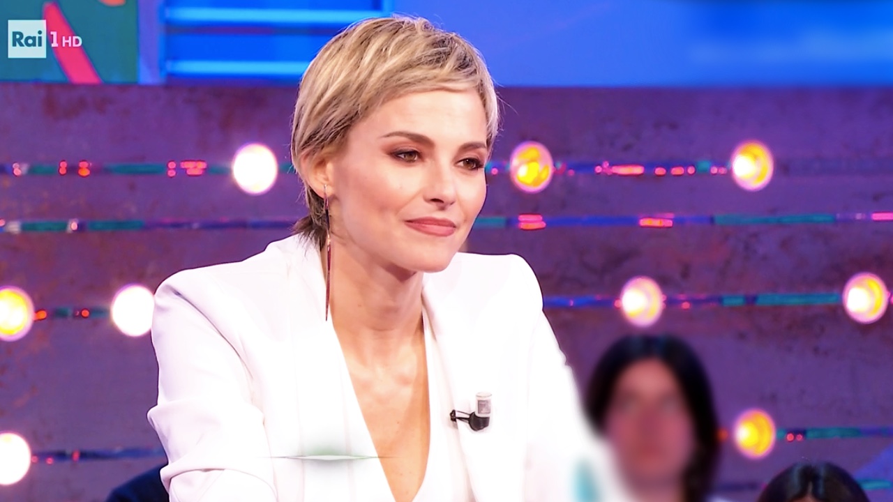 Francesca Fialdini svela un segreto: «Ecco perché ho tagliato i capelli corti»