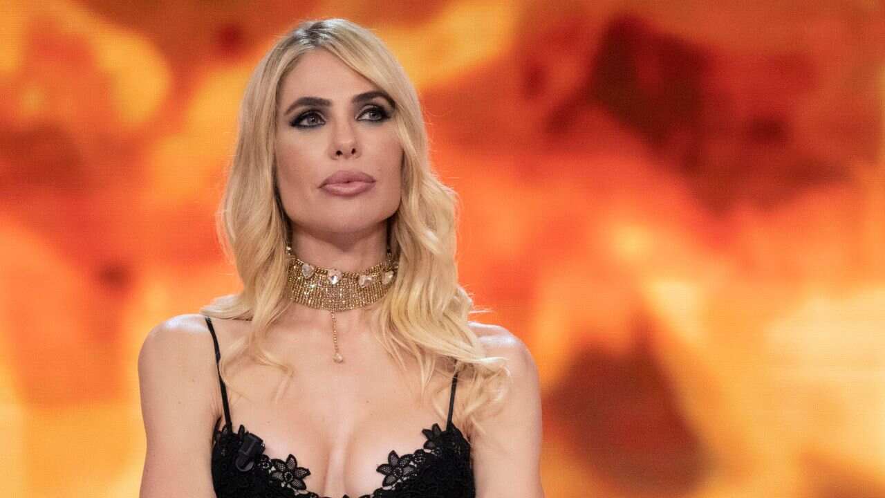 Isola 2023, squalifiche pronte per i concorrenti: «Cosa non dovranno fare»
