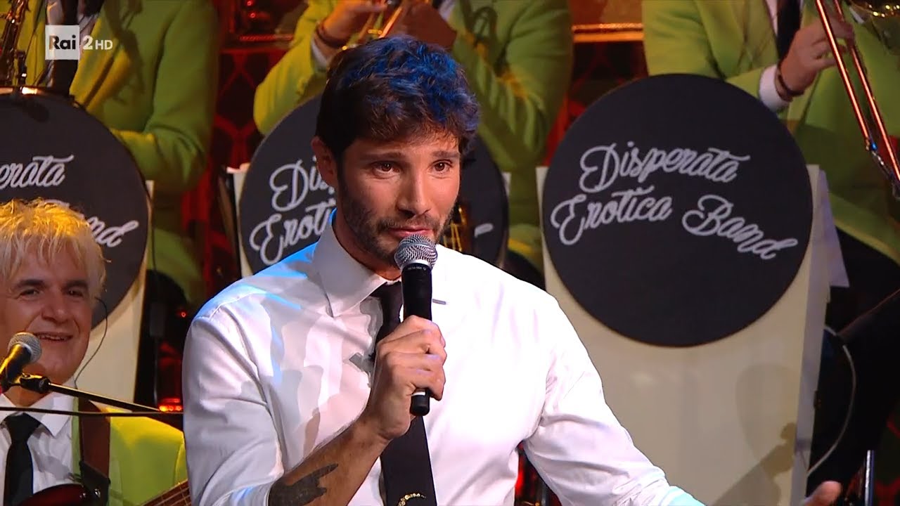 Ascolti tv ieri: Back to School bocciato, vince Rai1. Boom Stefano De Martino
