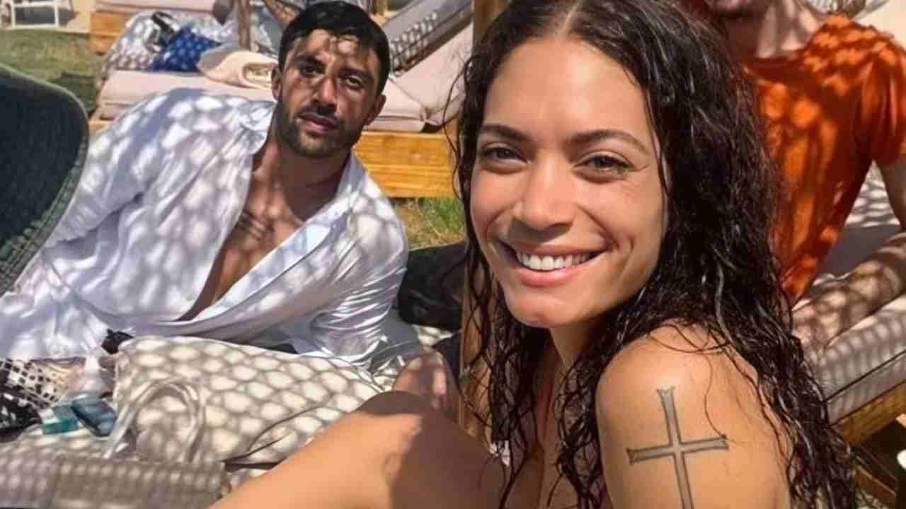 Elodie lascia l’Italia: perché? Dove ha deciso di vivere con Andrea Iannone