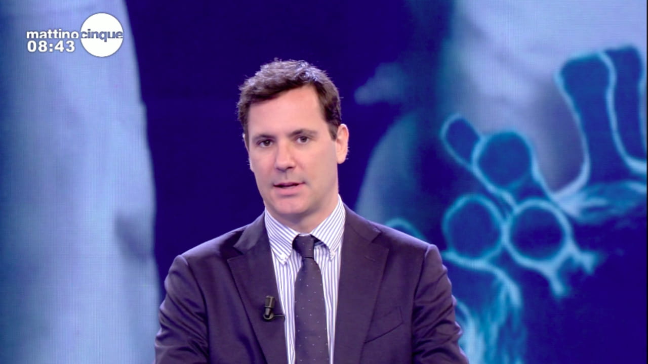 Dissapori tra Francesco Vecchi e Mediaset? Programma sottratto e retroscena