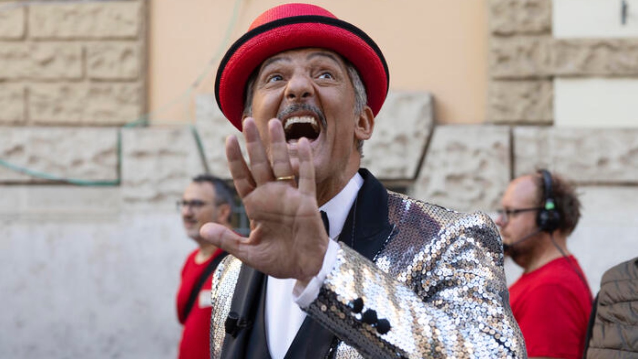 Fiorello in bilico: Rai interviene contro Via Asiago e difende Viva Rai2!