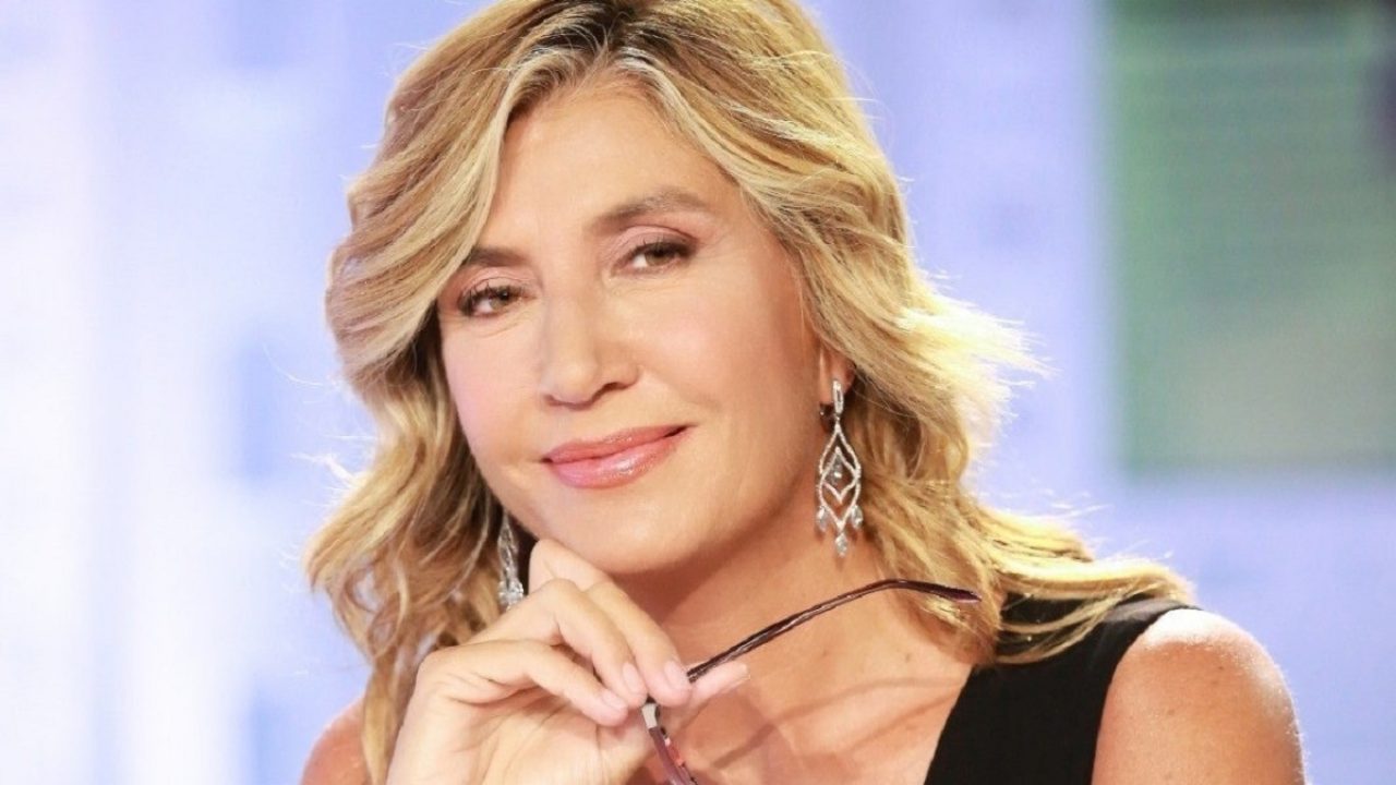 Myrta Merlino si gode l’estate prima di Pomeriggio 5: passione con Tardelli