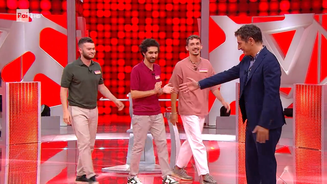 Reazione a Catena, i Qua e Là vincono al debutto grazie alla ’confusione’