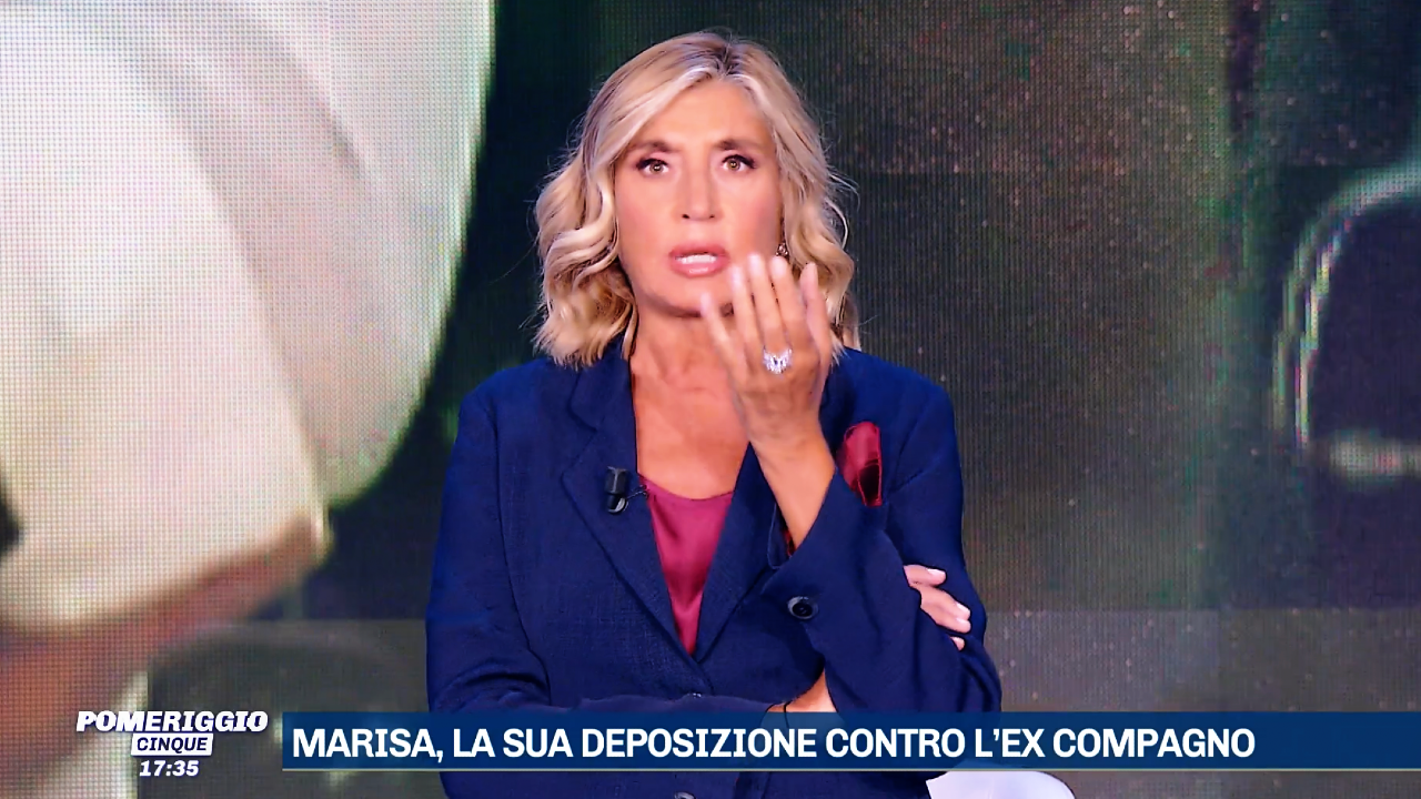 Pomeriggio 5 cala contro La Vita in Diretta: pubblicità e contenuti sbagliati