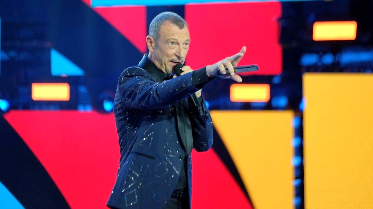 Scaletta Arena Suzuki stasera Rai1: tutti i cantanti di Amadeus
