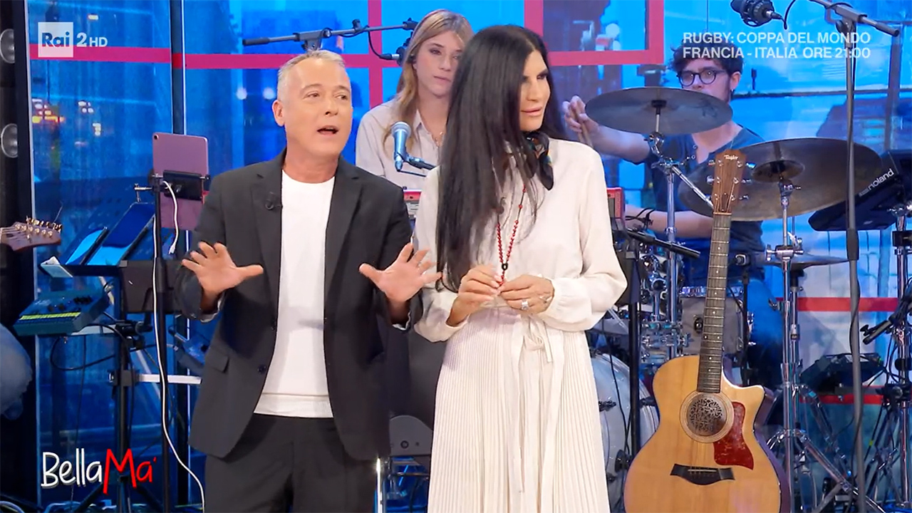 Pierluigi Diaco si scusa con Pamela Prati: imbarazzo alle stelle a Bella Ma’