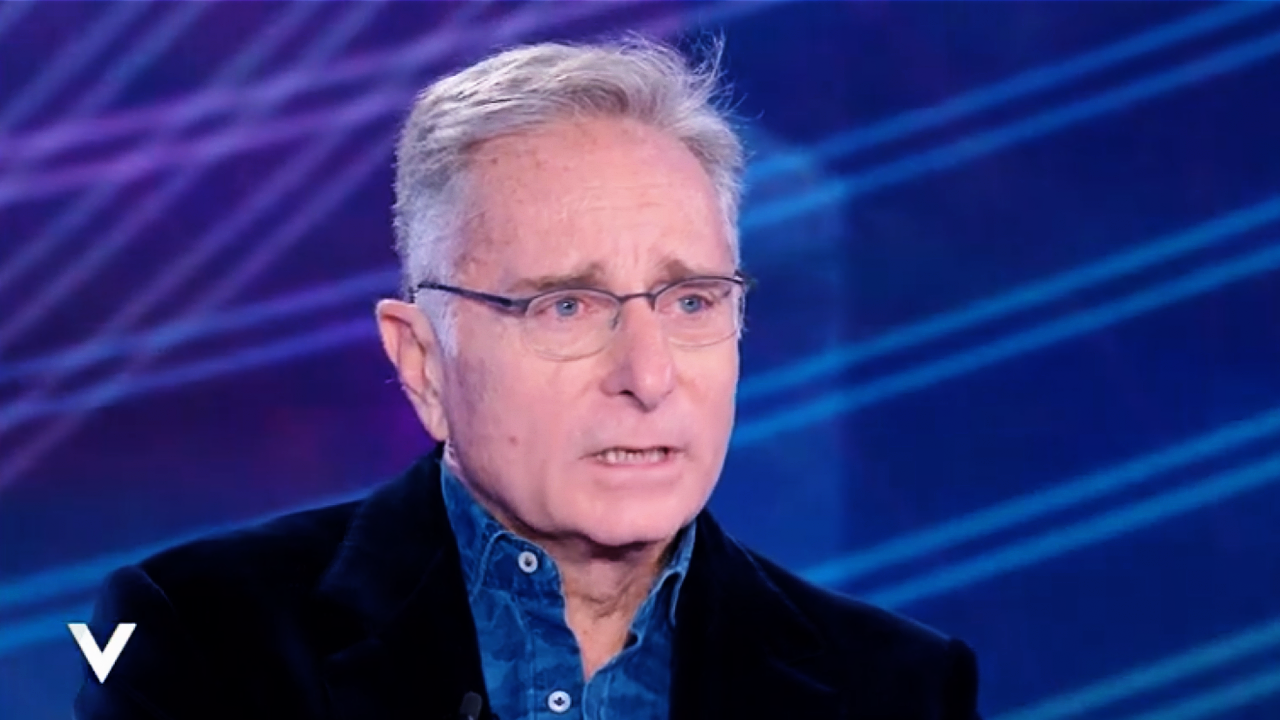 Bonolis imbarazza Silvia Toffanin: domanda scomoda su Pier Silvio