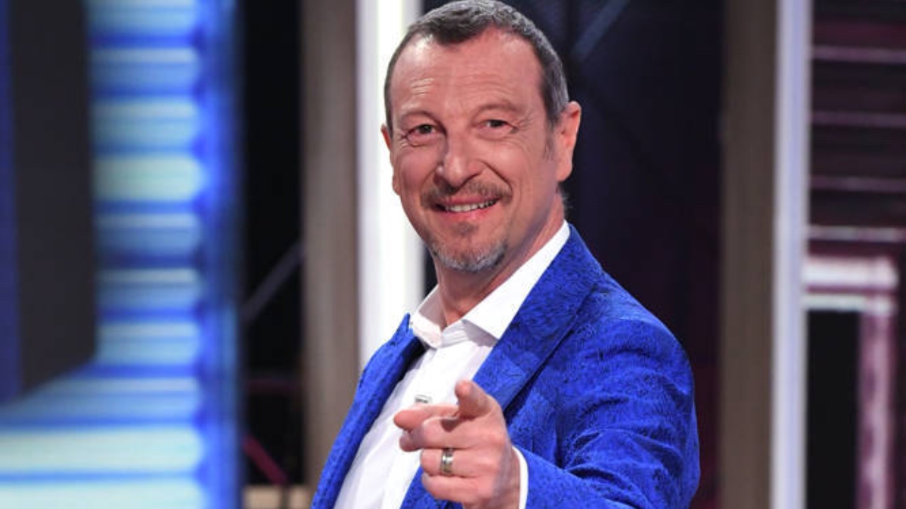 Amadeus fuori da Rai, addio vicino e trattative in bilico. Retroscena