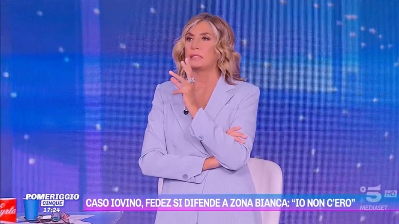 Myrta Merlino lascia Pomeriggio 5 in anticipo: chi arriva e quando finisce