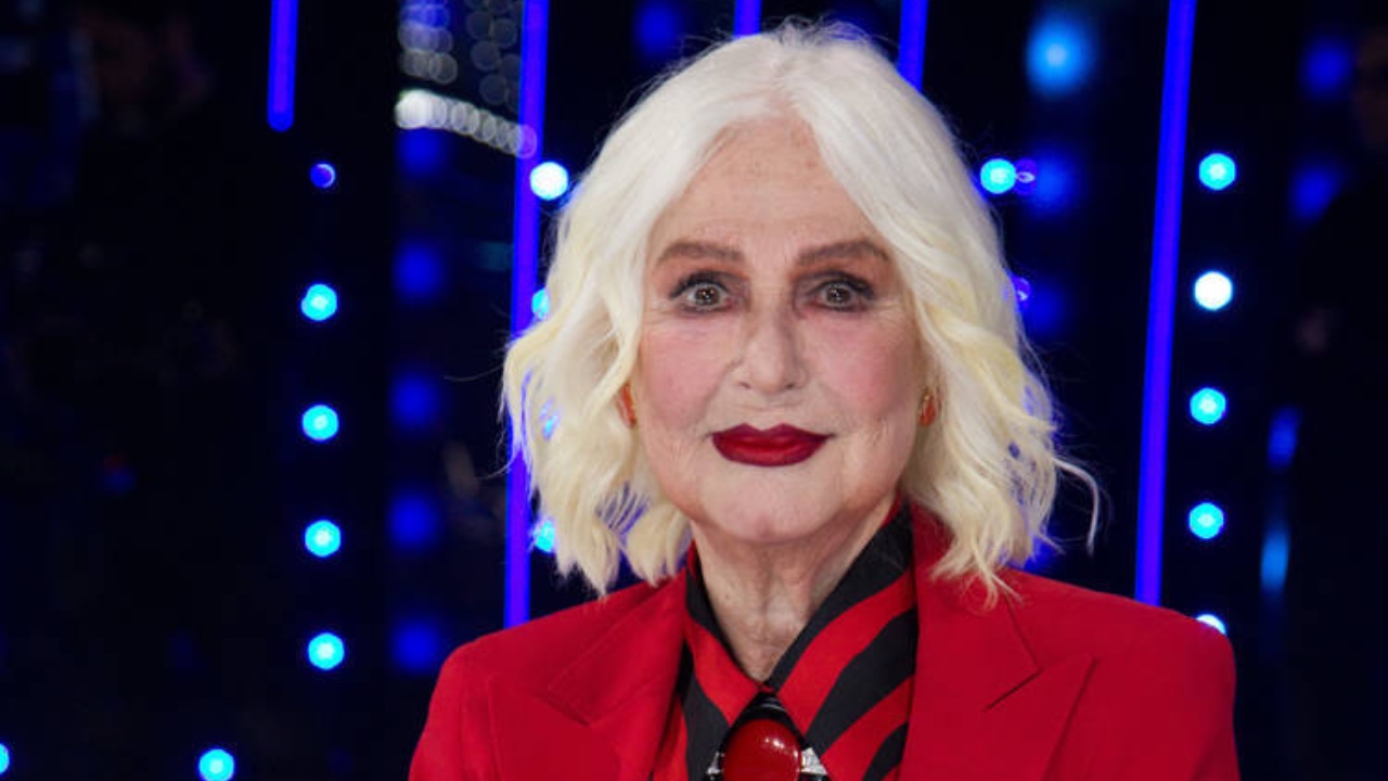 Perché Loretta Goggi lascia Tale e Quale Show: i motivi dietro la scelta