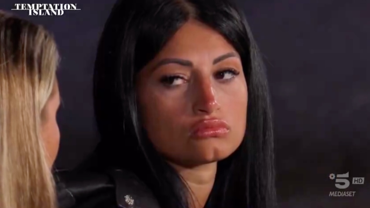 Temptation: Alessia chiede falò di confronto ma Lino rifiuta
