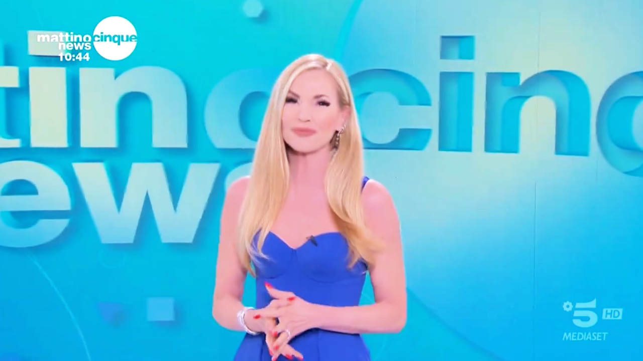 Federica Panicucci, addio Mattino 5 News? Saluti enigmatici e gelo con Vecchi