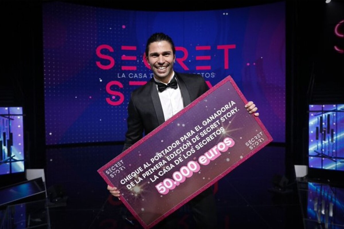 Luca Onestini vince il reality Secret Story: la dedica alla nuova fidanzata