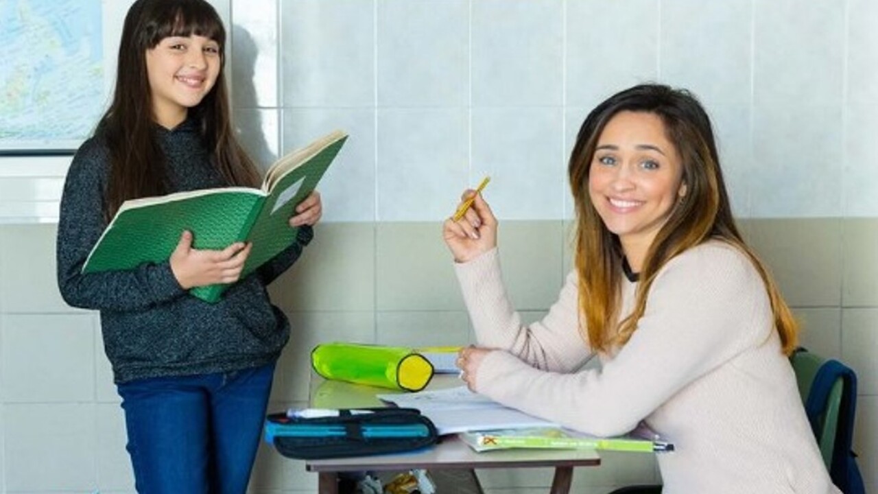 Un posto al sole, Sofia Piccirillo: «Vi svelo cosa succede sul set»