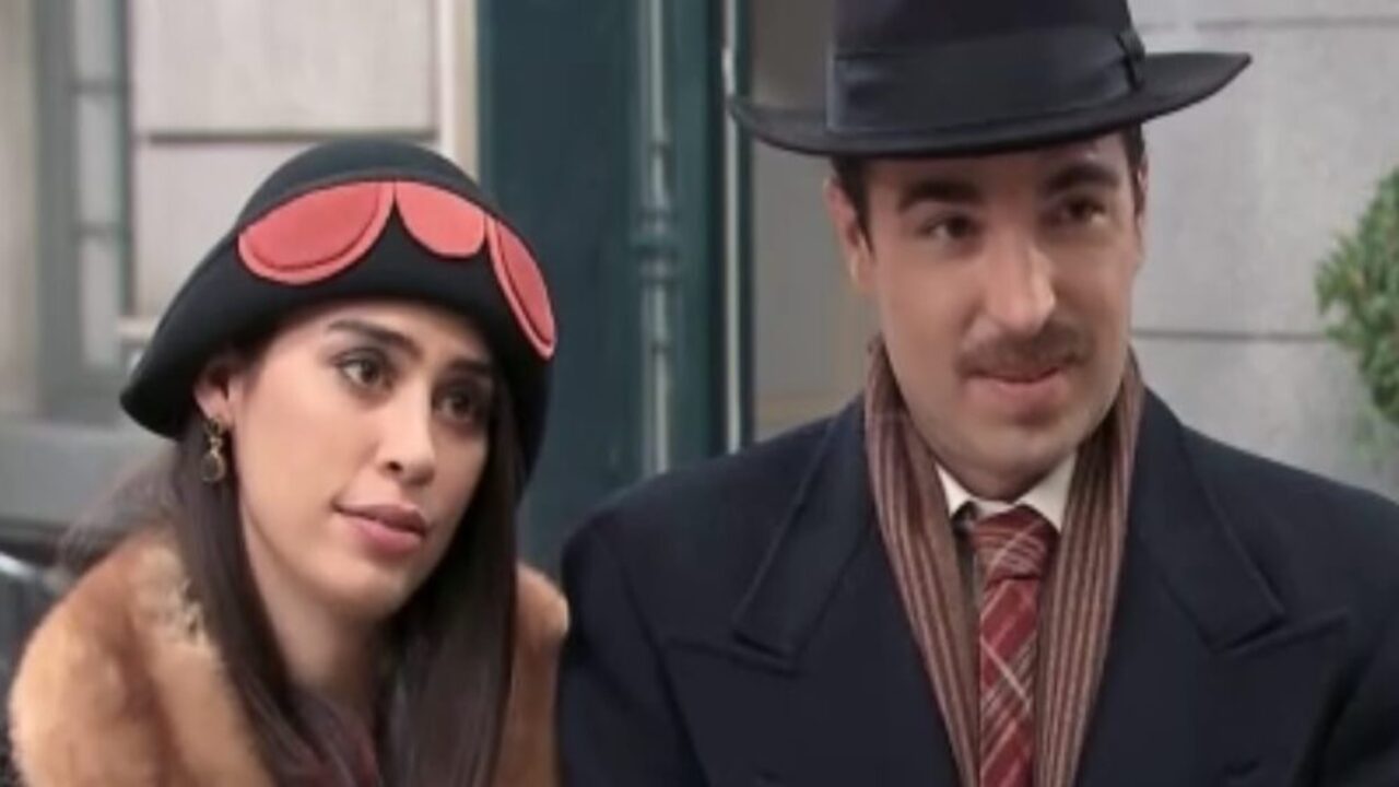 Una Vita, spoiler: David e Valeria si alleano