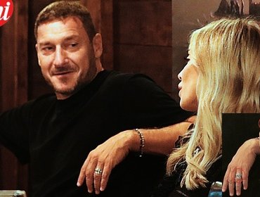 Totti e Noemi: spunta anello al dito! Ilary Blasi multata (FOTO)