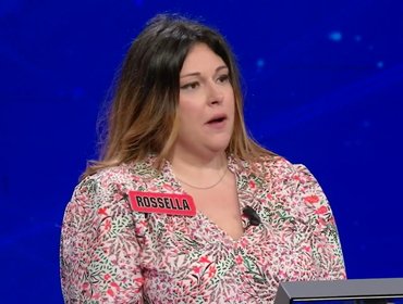 L'Eredità, chi è la campionessa Rossella: di dov'è, curiosità e montepremi vinto