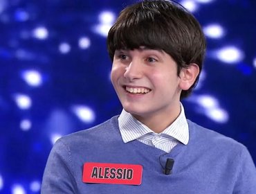 L'Eredità, Alessio cala il tris e festeggia la vittoria grazie alla 'zia Mara'
