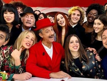 Conduttori Sanremo 2025, chi sostituisce Amadeus: Fiorello sgancia la bomba