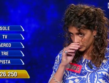 L'Eredità, Roberta torna a casa e Flavio Insinna ritrova un'ex concorrente 