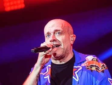 Max Pezzali concerto Canale 5: Mediaset annuncia data anche su Renato Zero