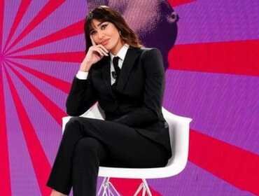Ascolti tv ieri: cala Le Iene senza Belen, Canale 5 sfiora 25% contro Rai1
