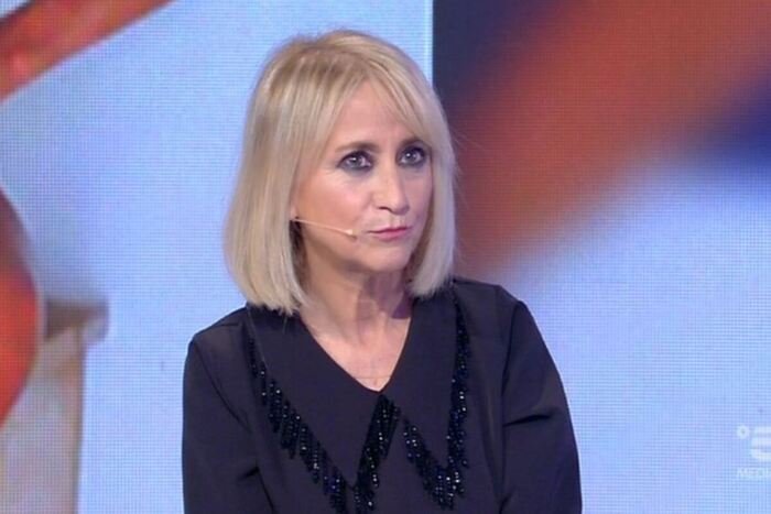 Luciana Littizzetto C'è Posta Per Te 2022