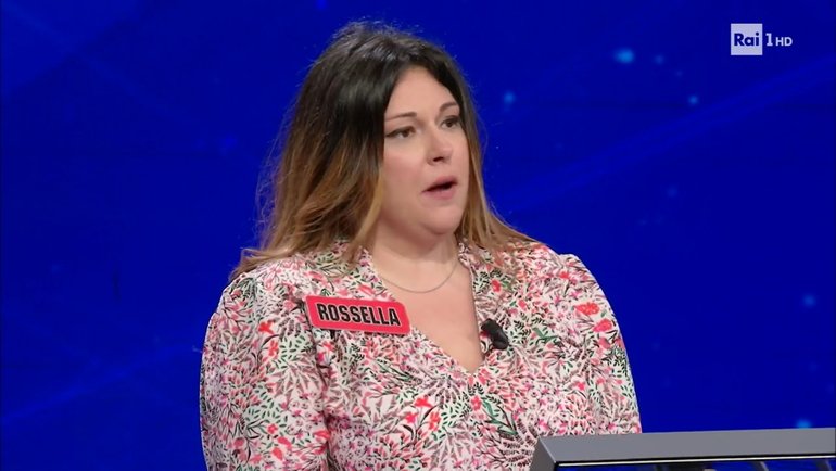 L'Eredità, chi è la campionessa Rossella: di dov'è, curiosità e montepremi vinto
