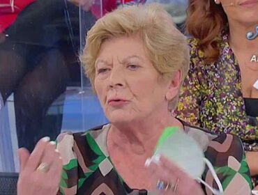 Pinuccia di Uomini e Donne: il figlio interviene sulle liti con Tina Cipollari