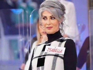 Uomini e Donne, Isabella Ricci e l'amaro rimpianto: 'ho rifiutato gli inviti'
