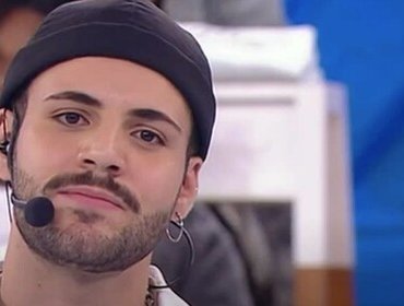 Ascolti TV 24 aprile 2021, boom per Amici in prima serata: eliminato Raffaele