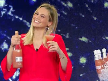 L'Eredità, l'ex professoressa Eleonora rimpiazza Samira e Andrea: è festa con Enrico