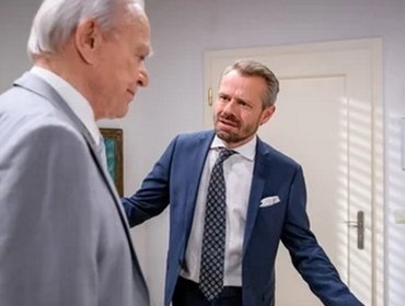 Tempesta d'amore, puntate tedesche: Erik licenziato, Josie si ubriaca