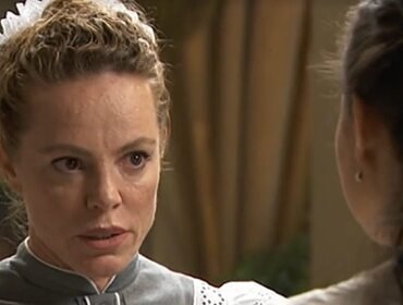 Una Vita, spoiler spagnoli: Soledad sotto ricatto 