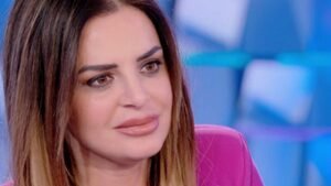UeD, Roberta Di Padua molto dimagrita: «Pensieri e preoccupazioni» FOTO