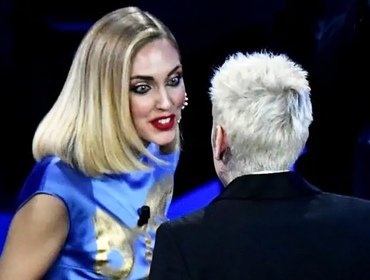 Bacio Rosa Chemical-Fedez concordato per FantaSanremo e lite con Chiara Ferragni