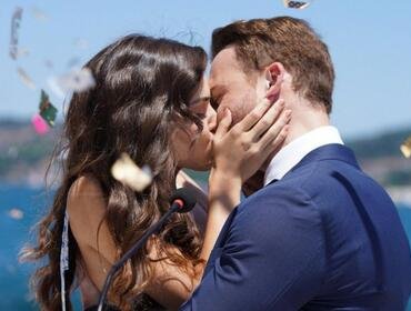 Love is in the air, trama 3 giugno: Eda bacia Serkan