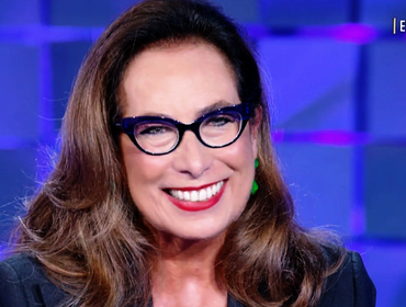 Cesara Buonamici a Grande Fratello: «Vi dico perché Berlusconi mi ha scelta»