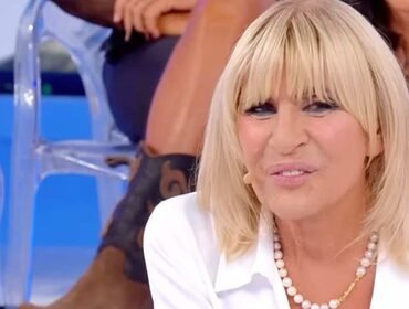 Uomini e Donne, anticipazioni 11-12 ottobre 2023: discussioni al Trono Over