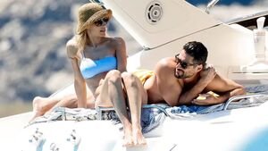 Michelle Hunziker e Giovanni Angiolini danno scandalo: «Acrobazie focose»