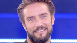 Alex Belli svela come chiamerà i suoi figli: sono nomi davvero particolari