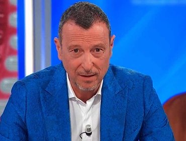 Affari Tuoi stasera torna ma poi non va in onda: perché Amadeus si ferma